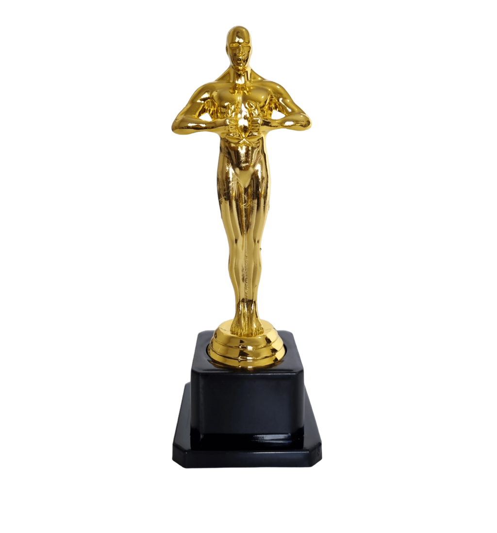 Estatuilla Oscar mediano