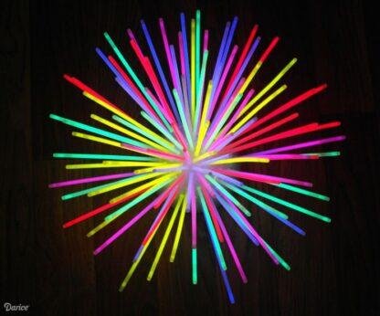 GLOW STICK